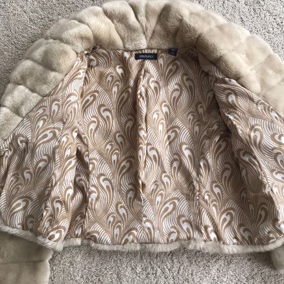 Faux fur cropped coat by Ideology size Small - Picture 3 of 4